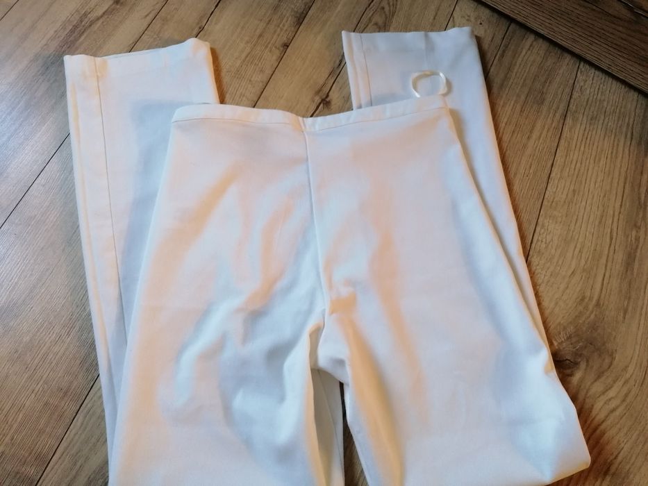 Spodnie firmy Clothes