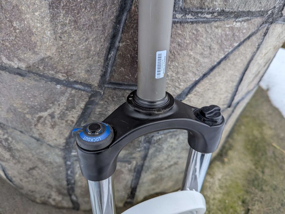 Вилка Rock Shox Dart 2