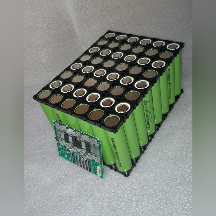 Аккумулятор для инвертора 12v 24v 48v  вольт lifepo4 li ion