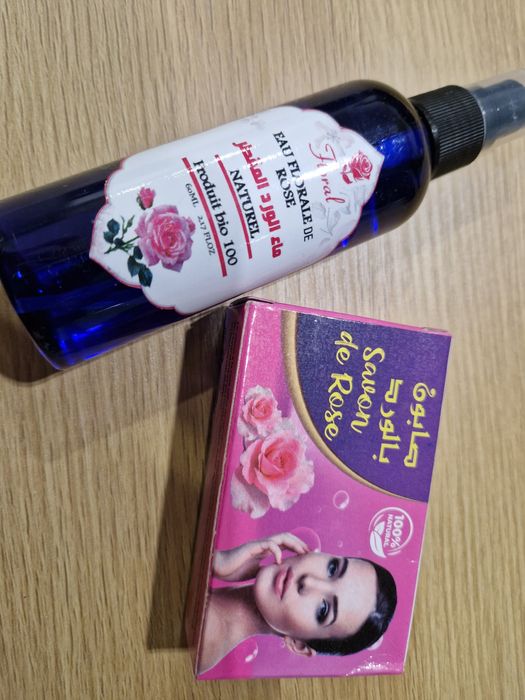 Mydełko i woda różana z Maroka