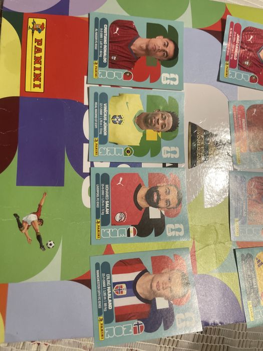 Cromos do mundial 2026 vendo ou troco