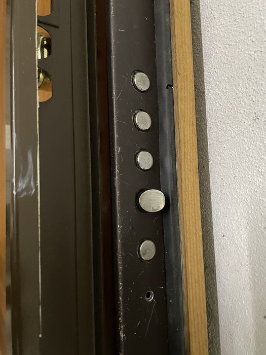 Porta Blindada com aro e chaves