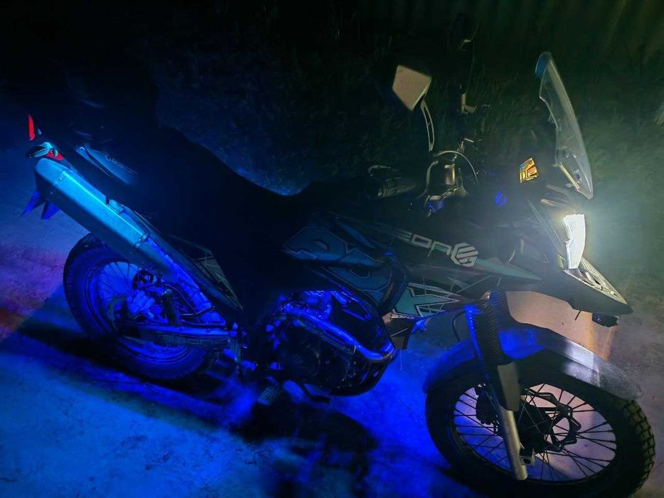 Geon ADX 250  (On road)