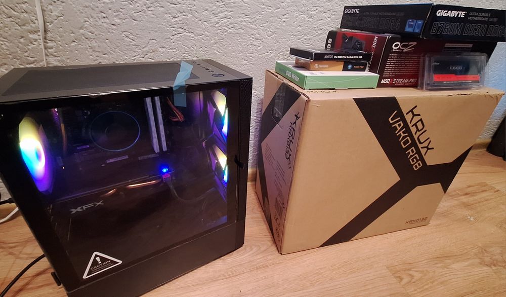 PC i3 13100f 4x4.50GHz/RX 8GB/16GB DDR4+512SSD Win11/NOWE podzesp,aces