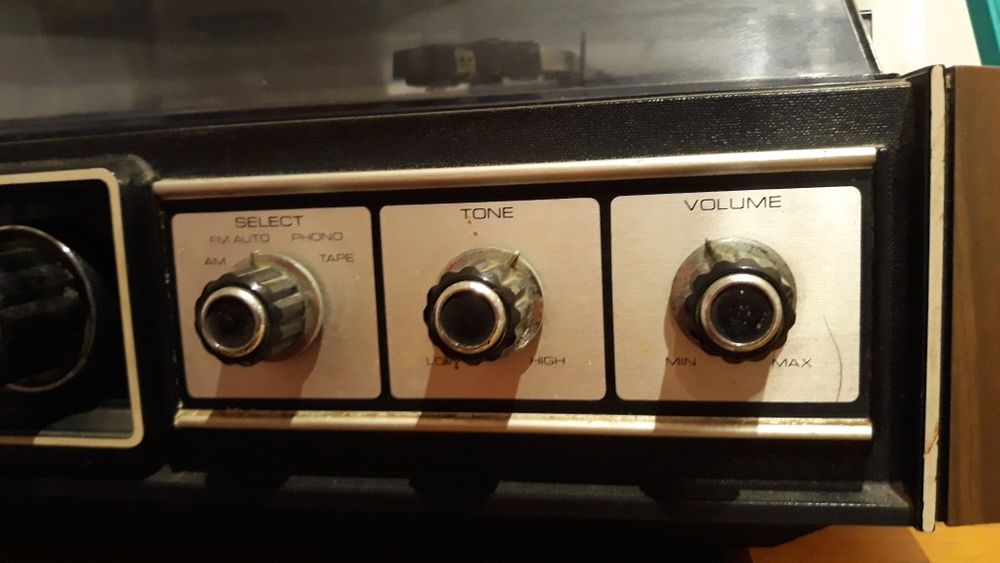 Aparelhagem "Gira discos" JVC