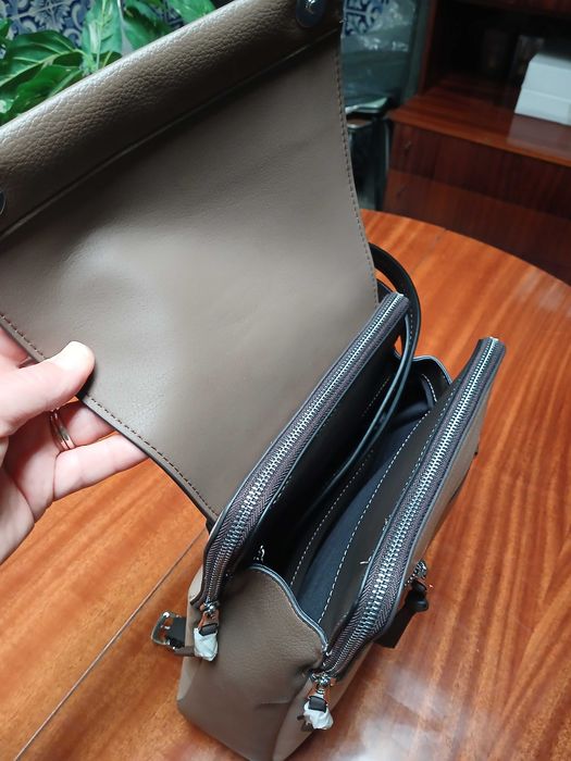 Mochila PARFOIS nova com etiqueta