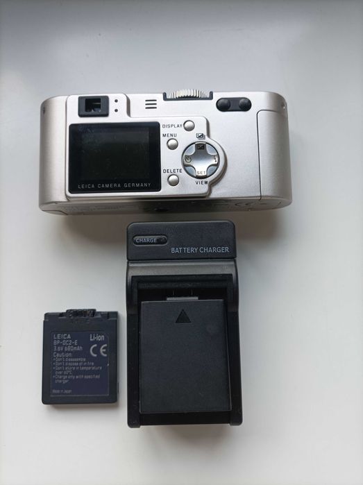 Leica D-LUX 2003 | RetroTech | Colecionador | Vintage | Clássico