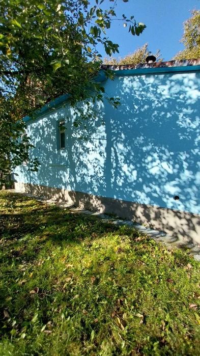 Продам будинок з ділянкою