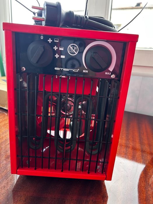 Промисловий тепло вентелятор .Обігрівач .Теплова гармата Emerio 3000W ( привезено з Germany