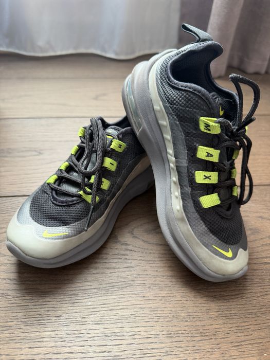 Оригінальні дитячі кросівки Nike Air Max Axis, р. 28