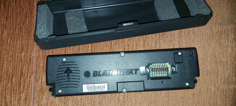Panel radia Blaupunkt