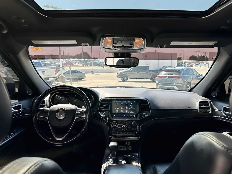 Jeep Grand Cherokee      2020