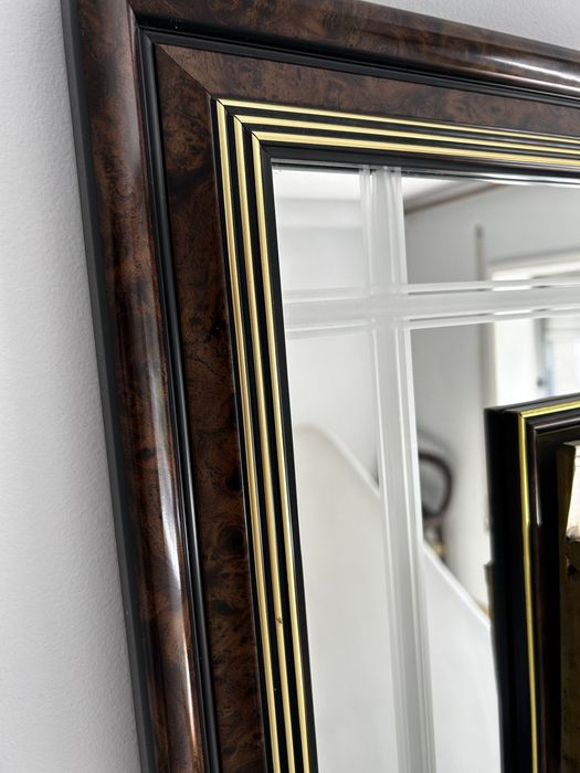 Vendo quadro espelhado