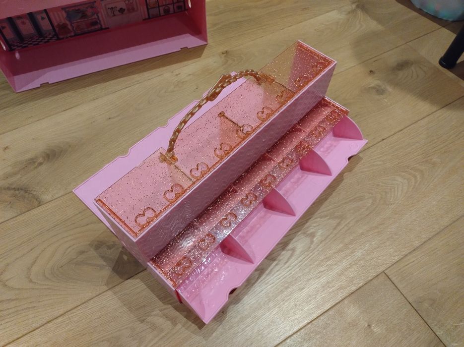 L.O.L. Surprise! butik, mini sklep, ekspozytor  walizka