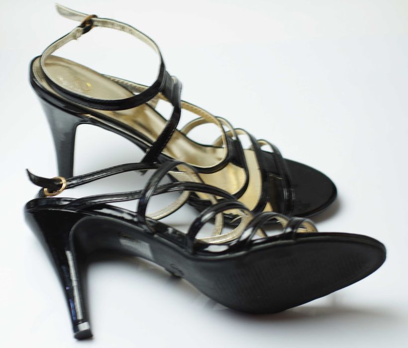 Sprzedam damskie letnie buty