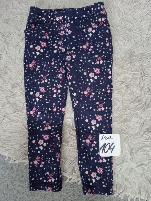 Leginsy dziewczęce roz 104(16szt)Polecam