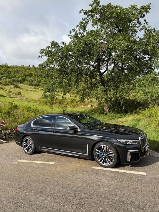 BMW 745 e iPerformance Pack M Auto