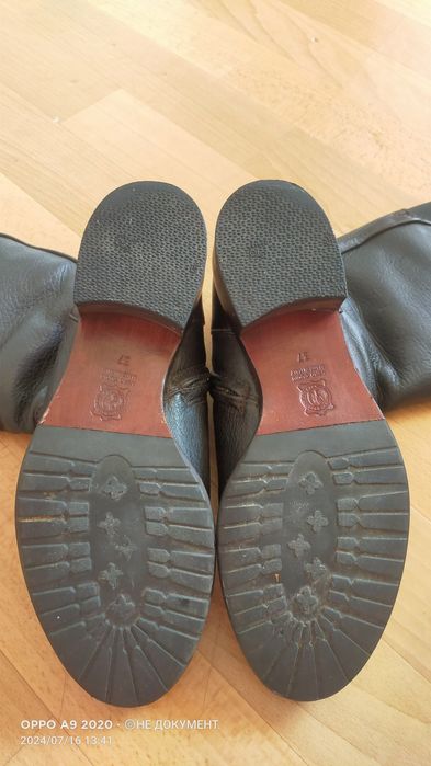 Сапоги зимние женские 37 размер. Италия. Оригинал. Дешево !!