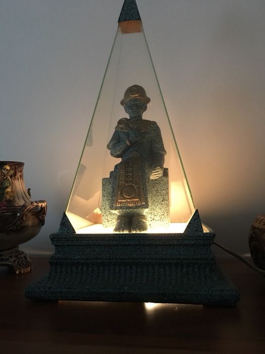 Sprzedam lampę niezwykłą