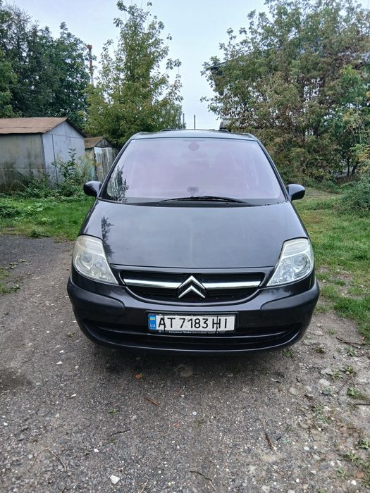 Продам Citroen C8
