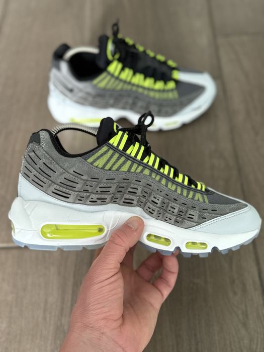 Nike Air Max 95 «Volt» Кім Джонс