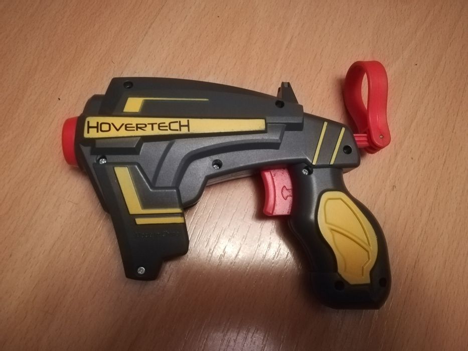 Dwa Pistolety Hovertech  na strzałki
