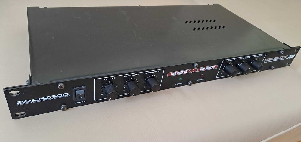 Rocktron Velocity 300 power amp wzmacniacz mocy