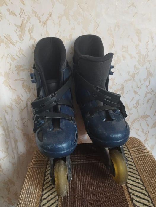 роликовые коньки Rollerblade.