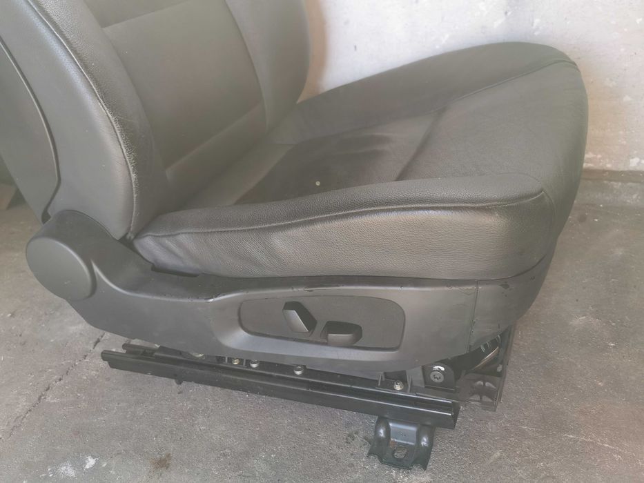 Fotele BMW E61 Skóra elektryczne z pamięcią