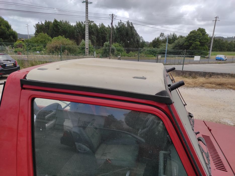 Hard top suzuki samurai