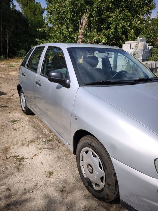 Seat Ibiza Gasolina 2001 — photo 3
