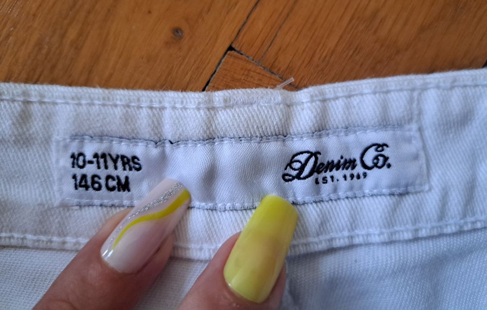 Spodenki dziewczęce DENIM  r. 146