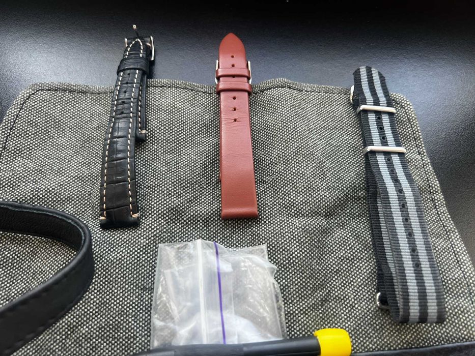 Omega Speedmaster Reduced Automatic Chronograph 39MM, 35105000 2001
