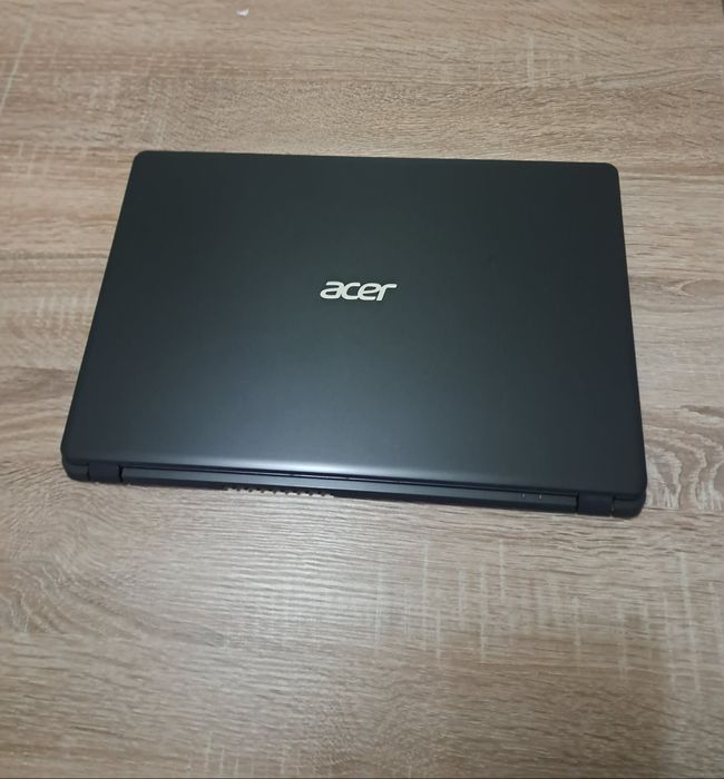 Laptop Acer Aspire A315-56