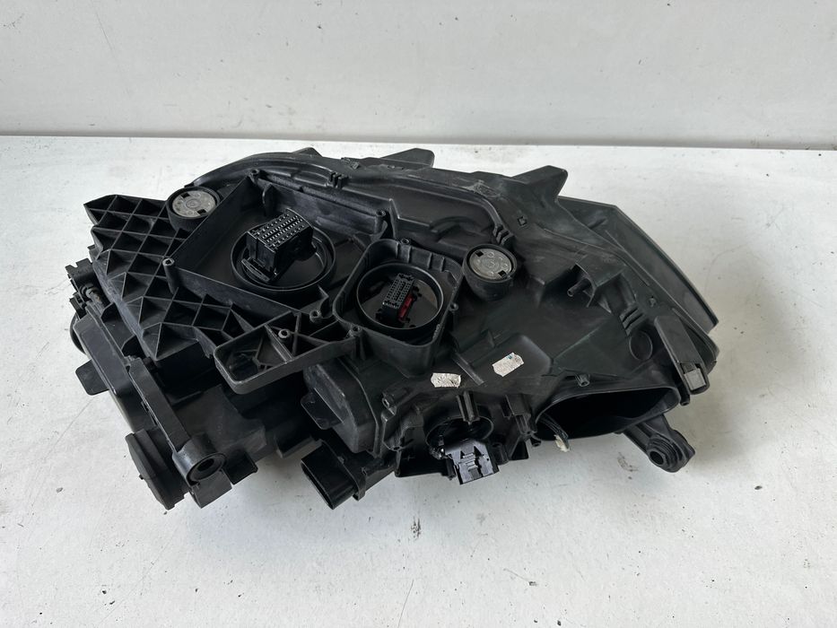 Volkswagen Passat B8 Full Led Dynamic Lampa Prawa