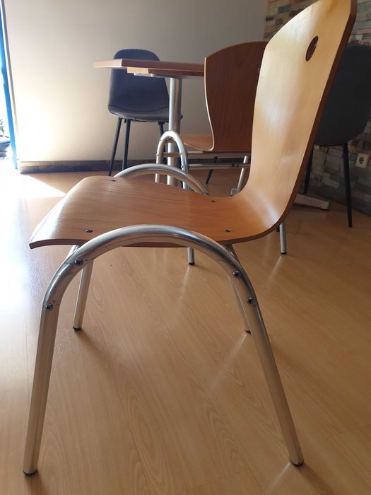 Cadeiras para cafe ou restaurante