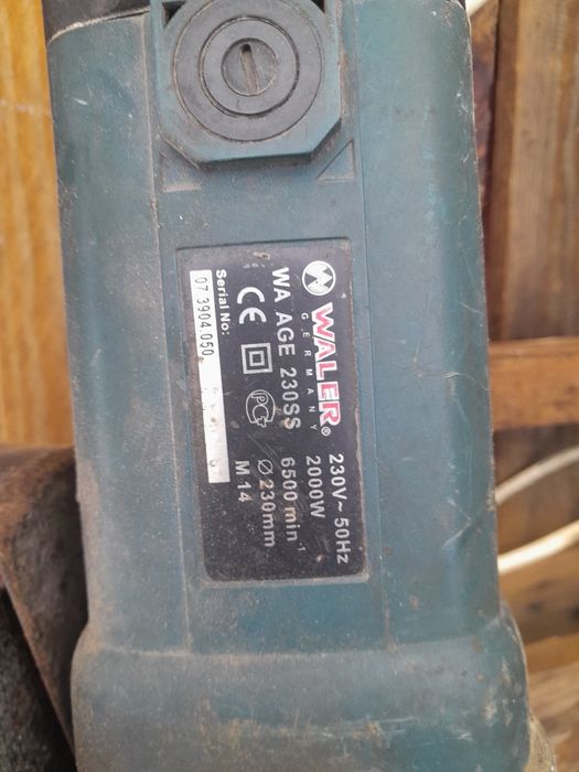 Продам клетки для попугаев