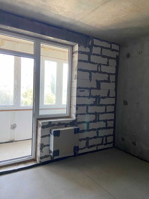 Продам 1кімнатну квартиру в ЖК " Скай Сіті" на Черемушках/ Варненская