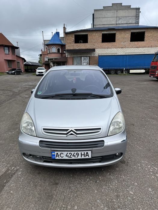 2009 р 1.6 бензин в доброму стані