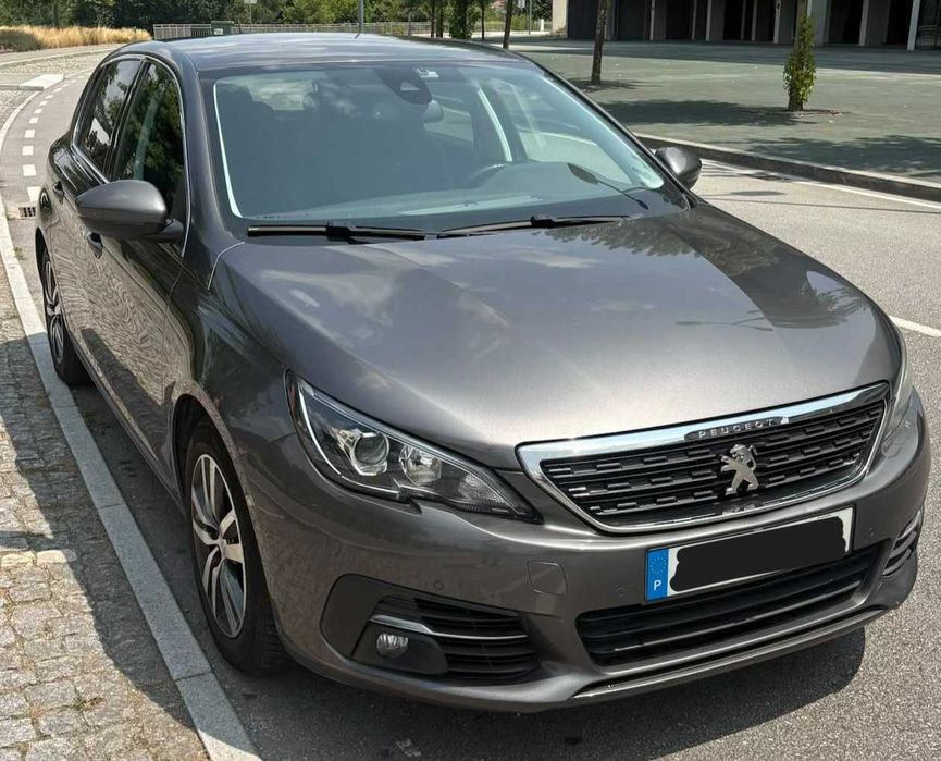 PEUGEOT 308 1.2 PureTech Business Line