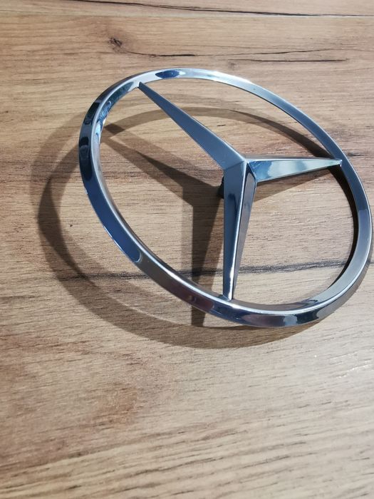 Oryginalny Znaczek / Emblemat Klapy Tył Mercedes W123 „Beczka”