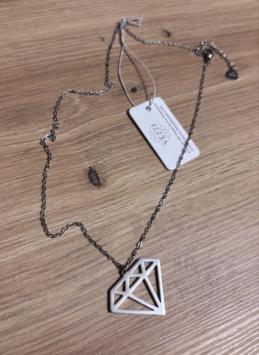 Nowy! Z metką. Naszyjnik z dużym diamentem