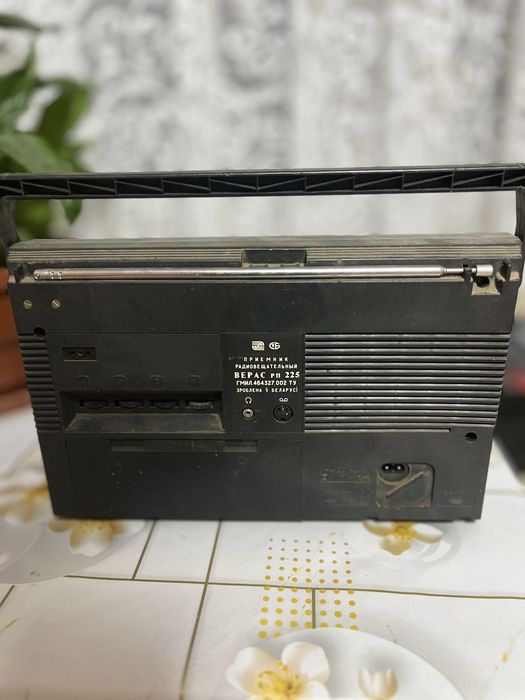 Радіоприймач ВЕРАС225