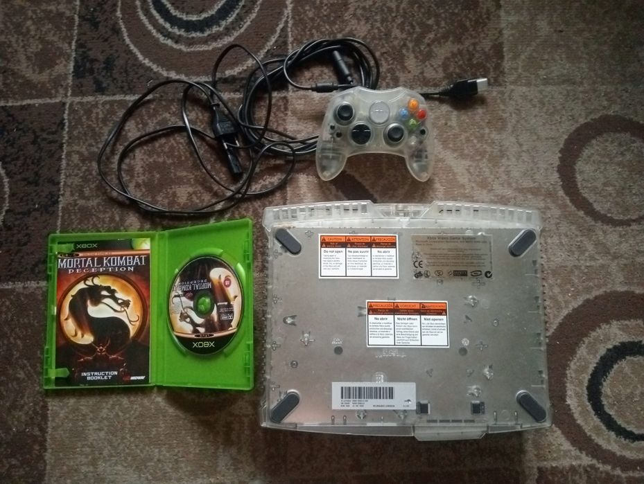 Продам Microsoft Xbox Crystal Edition "ЕVO"