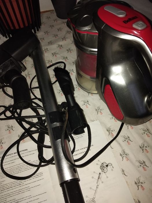Vacuum cleaner like new..490843952214845441