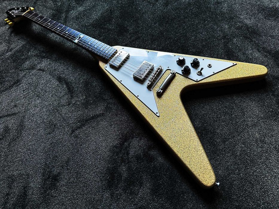 Burny LV-115KK Flying V ブライングV Burny LV-115KK Ken L'arc-en-Ciel Flying V Warszawa Mokotów • OLX.pl