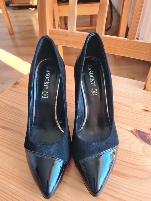 Buty damskie na obcasie