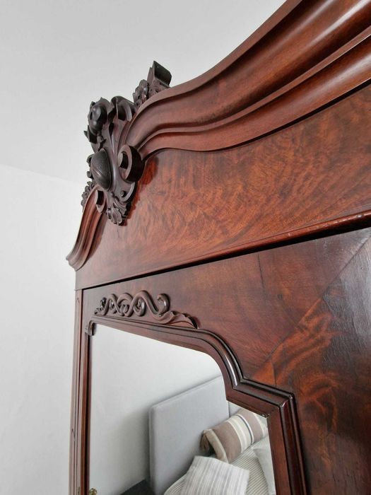 Roupeiro centenário