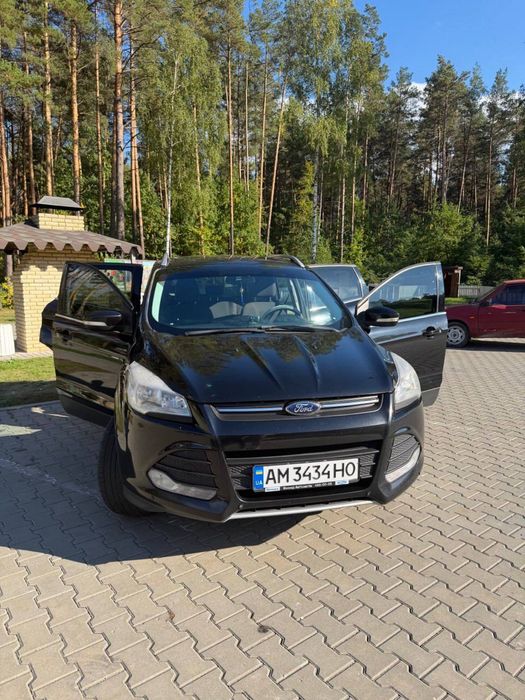 Ford  Kuga  2013