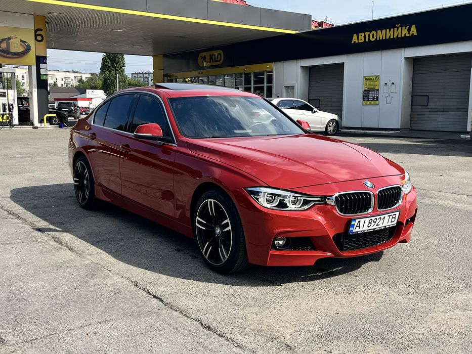 BMW 3 Series 2018 VIN WBA8D9C59JEM32509 фото оголошення 3 з 24